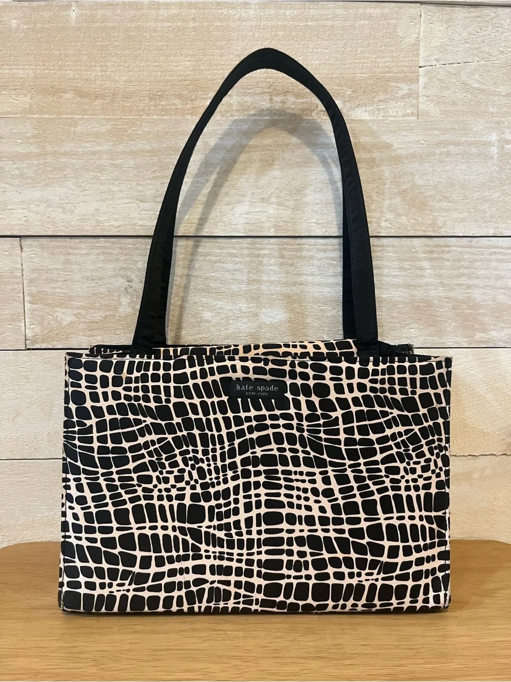 kate spade New York Black & Cream Patterned Tote Bag-Vintage Classic - Picture 1 of 14